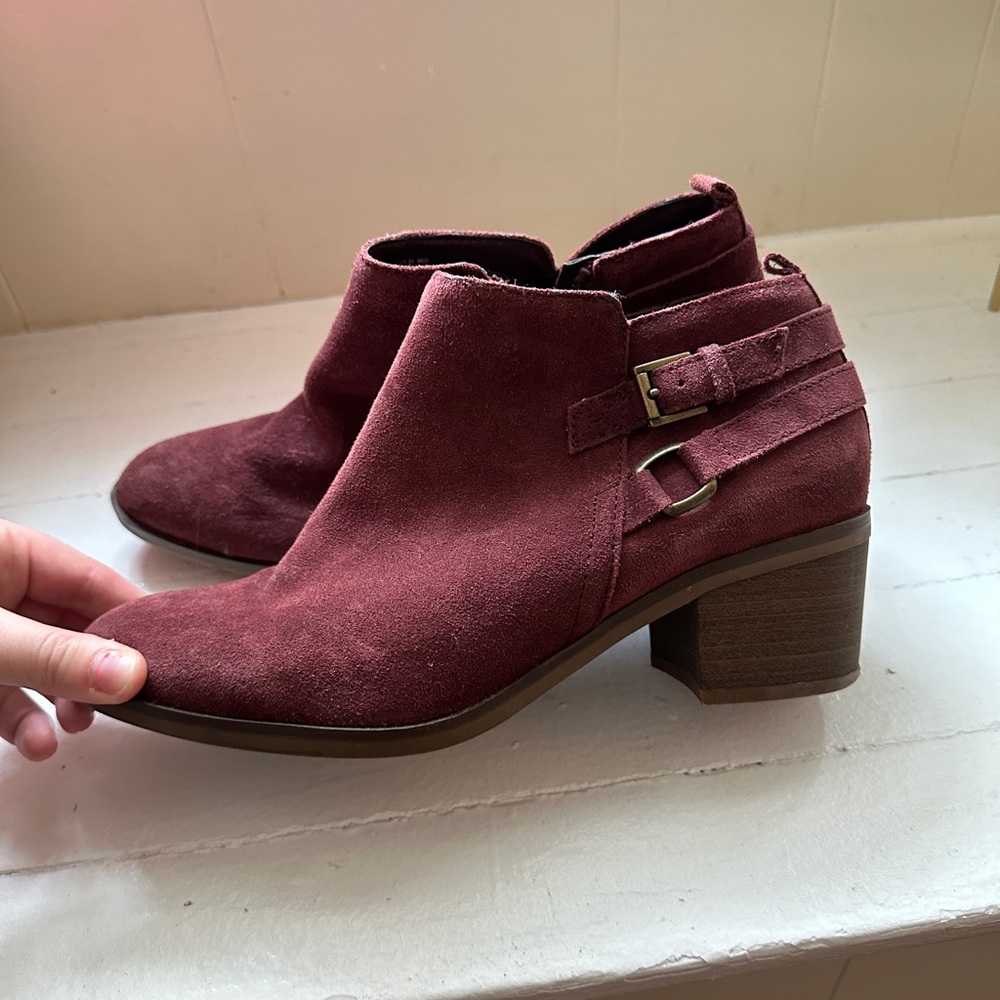 Burgundy suede booties